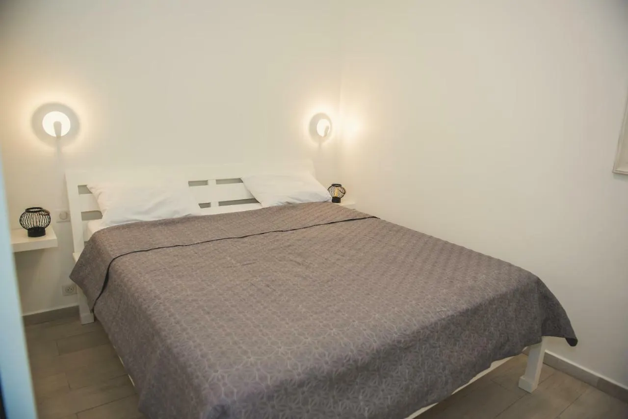 Caribbean Appart' Le Moule Apartment